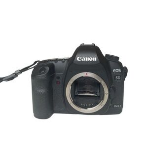 Canon EOS 5D Mark II 21.1 MP DSLR Camera Body Black w/Charger and 2 batteries